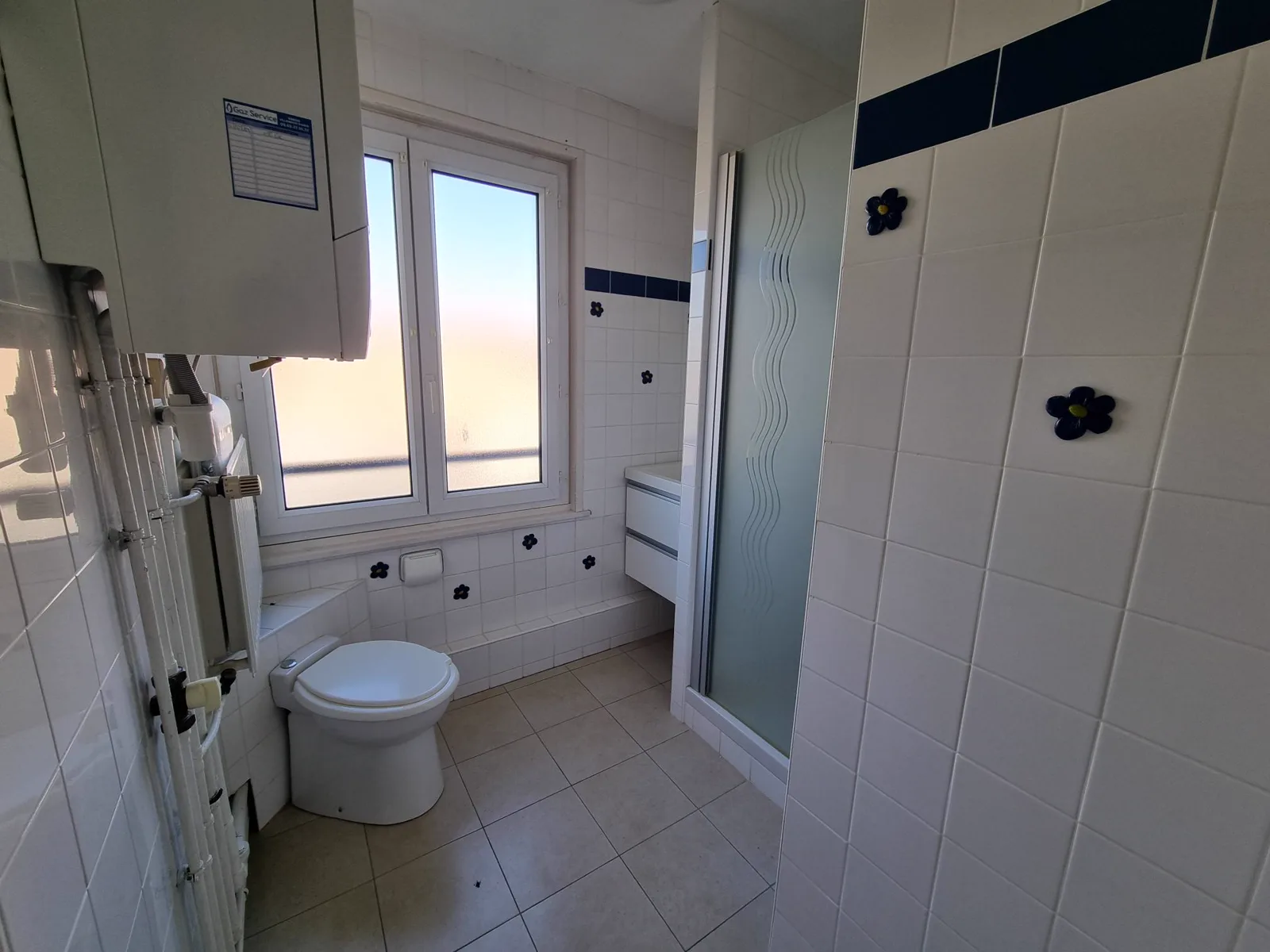 Salle de bains de la maison à Wervicq-Sud